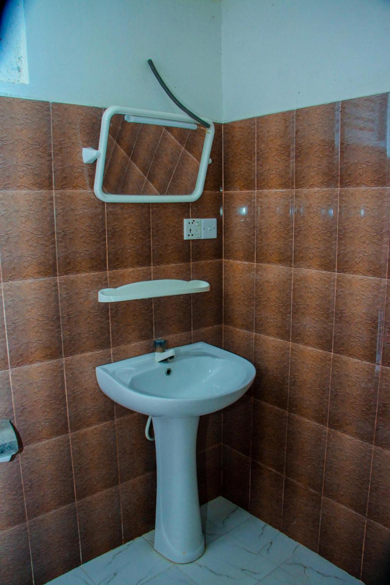 Chanaka Holiday Inn Sigirija Zewnętrze zdjęcie