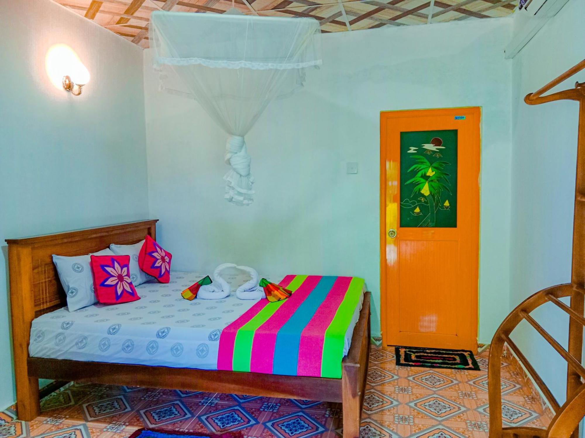 Chanaka Holiday Inn Sigirija Zewnętrze zdjęcie