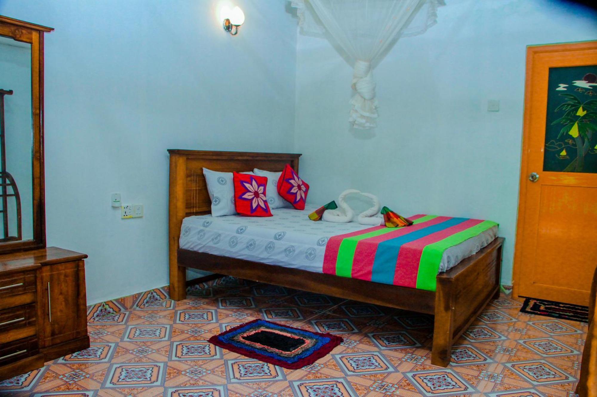Chanaka Holiday Inn Sigirija Zewnętrze zdjęcie